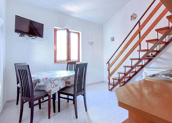 Away From ポレッチ