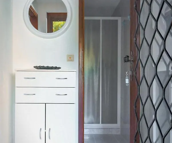 Away From Lejlighed *