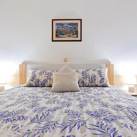 Away From Apartman Poreč